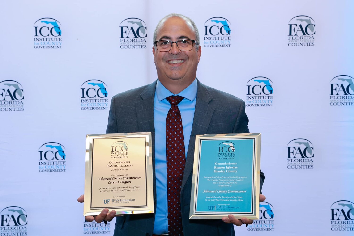 On June 28, Hendry County Commissioner Ramon Iglesias graduated from theInstitute of County Government Advanced County Commissioner programs I and II.